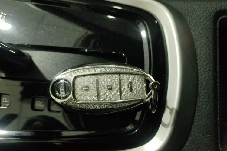 Used Nissan Tiida 2023 1.6L CVT Smart Drive Version Interior 1