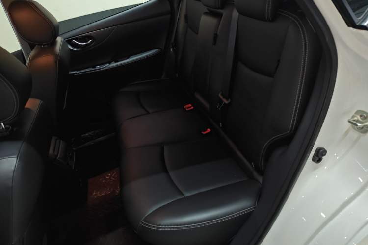 Used Nissan Tiida 2023 1.6L CVT Smart Drive Version Interior 4
