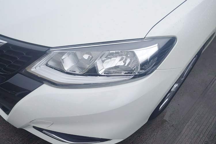 Used Nissan Tiida 2023 1.6L CVT Cool Dynamic Edition Left Front Headlight