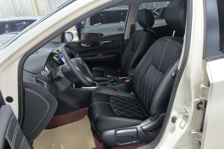 Used Nissan Tiida 2023 1.6L CVT Cool Dynamic Edition Left Front Seat