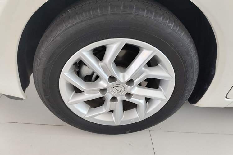 Used Nissan Tiida 2023 1.6L CVT Smart Drive Version Left Front Wheel Hub