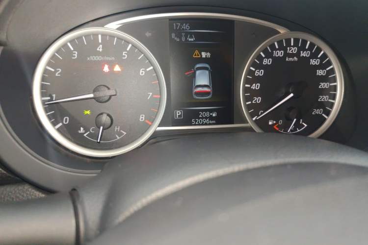 Used Nissan Tiida 2023 1.6L CVT Smart Drive Version Odometer Close Up