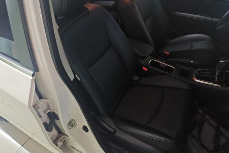 Used Nissan Tiida 2023 1.6L CVT Smart Drive Version Right Front Seat