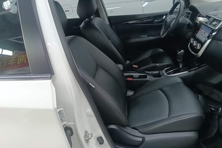 Used Nissan Tiida 2023 1.6L CVT Smart Drive Version Right Front Seat