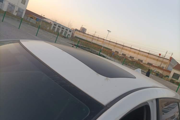 Used Nissan Tiida 2023 1.6L CVT Smart Drive Version Roof