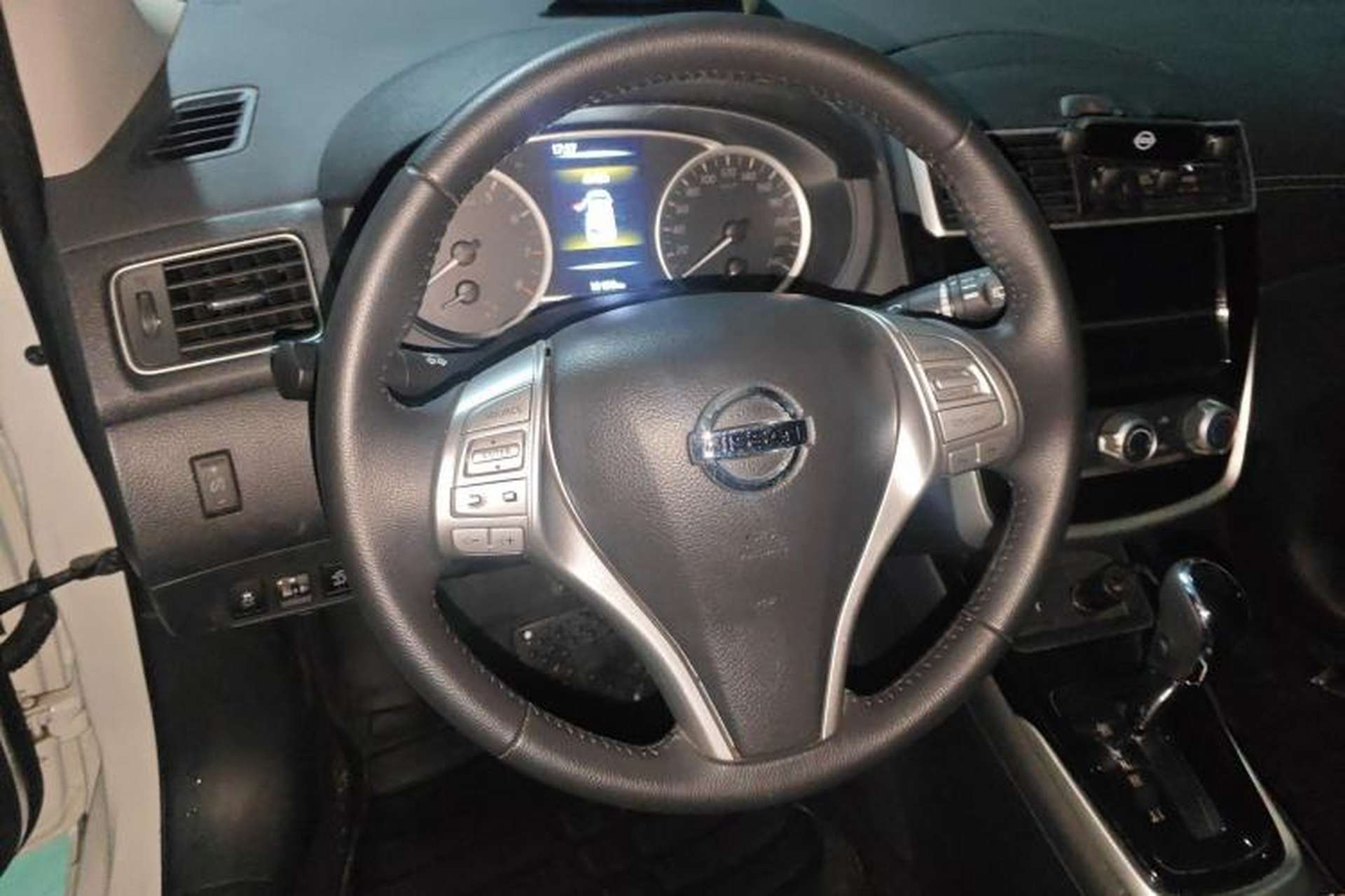 Used Nissan Tiida 2023 1.6L CVT Smart Drive Version Steering Wheel