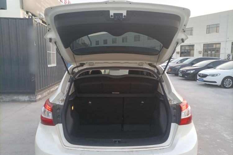 Used Nissan Tiida 2023 1.6L CVT Smart Drive Version Trunk