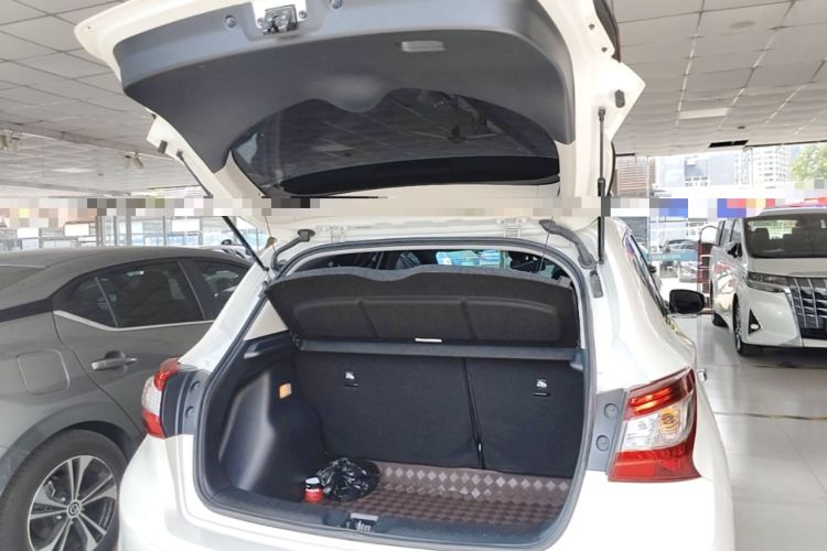 Used Nissan Tiida 2023 1.6L CVT Smart Drive Version Trunk