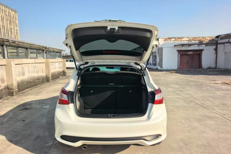 Used Nissan Tiida 2023 1.6L CVT Smart Drive Version Trunk