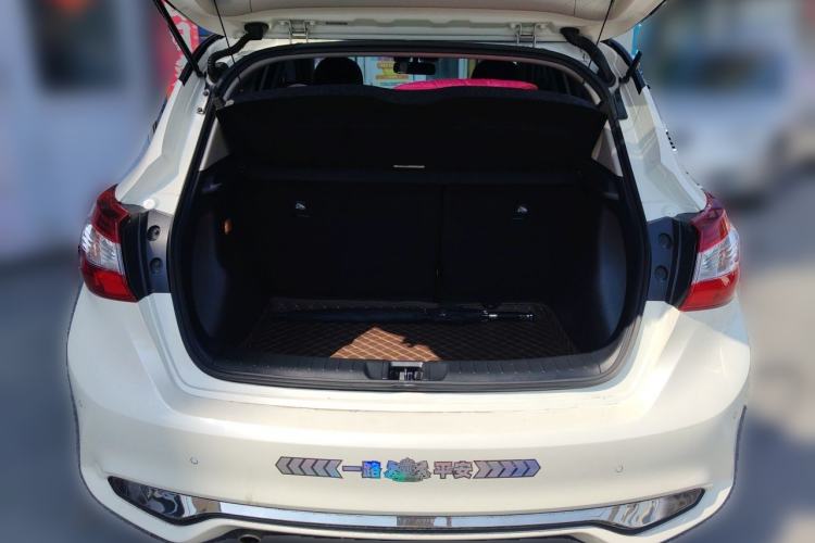 Used Nissan Tiida 2023 1.6L CVT Smart Drive Version Trunk
