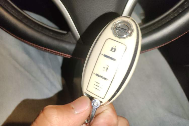 Used Nissan Tiida 2023 1.6L CVT Smart Drive Version Vehicle Key