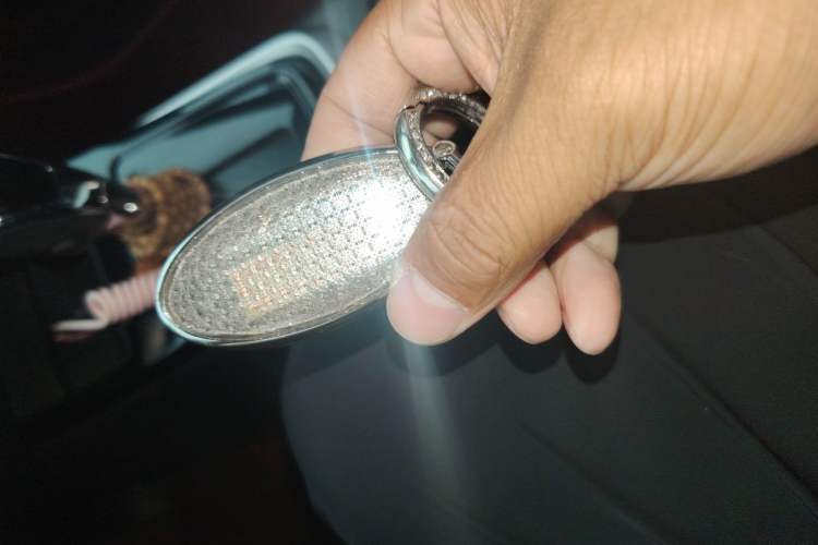 Used Nissan Tiida 2023 1.6L CVT Smart Drive Version Vehicle Key