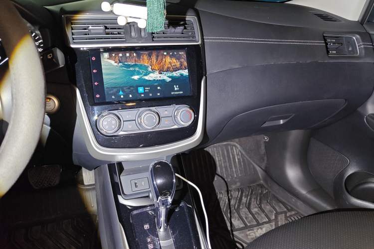 Used Nissan Tiida 2024 1.6L CVT Smart Drive Edition Audio And AC Panel
