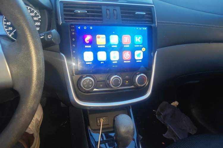 Used Nissan Tiida 2024 1.6L CVT Cool Dynamic Edition Audio And AC Panel