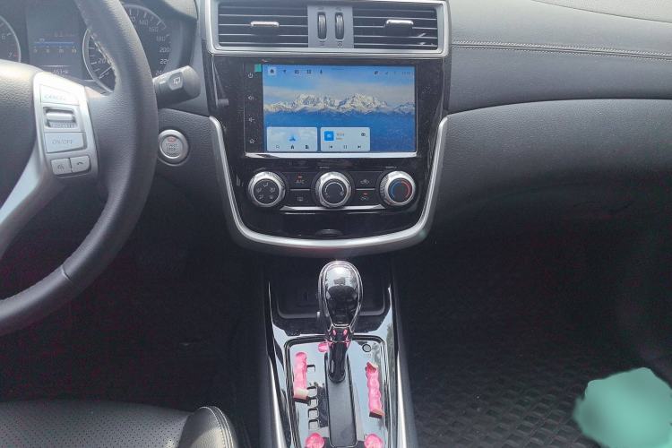 Used Nissan Tiida 2024 1.6L CVT Smart Drive Edition Audio And AC Panel