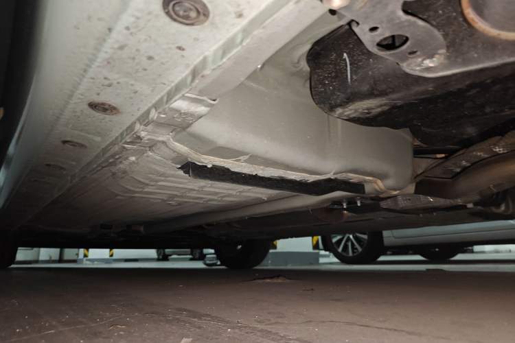 Used Nissan Tiida 2024 1.6L CVT Smart Drive Edition Chassis Rear Left