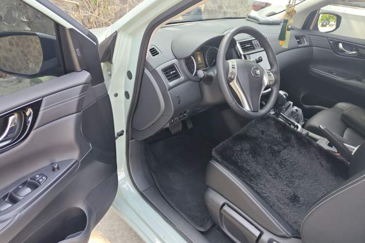 Used Nissan Tiida 2024 1.6L CVT Smart Drive Edition Driver Seat