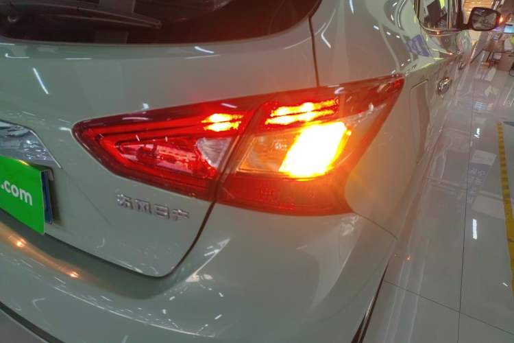 Used Nissan Tiida 2024 1.6L CVT Smart Drive Edition Exterior 3