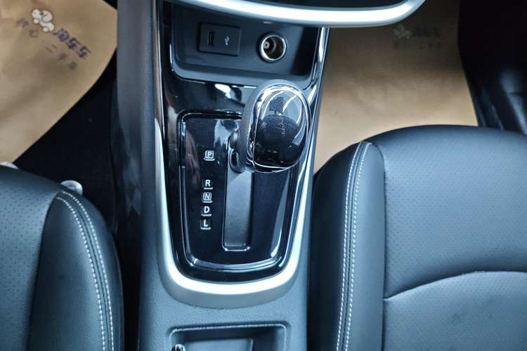 Used Nissan Tiida 2024 1.6L CVT Smart Drive Edition Gear Lever