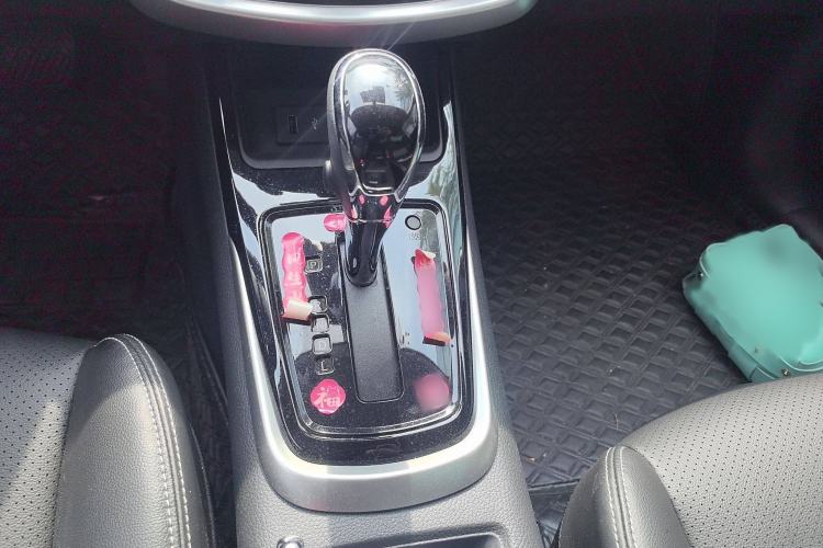 Used Nissan Tiida 2024 1.6L CVT Smart Drive Edition Gear Lever