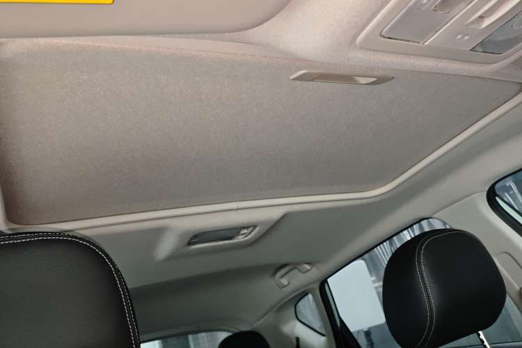 Used Nissan Tiida 2024 1.6L CVT Smart Drive Edition Headliner