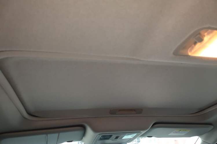 Used Nissan Tiida 2024 1.6L CVT Smart Drive Edition Headliner