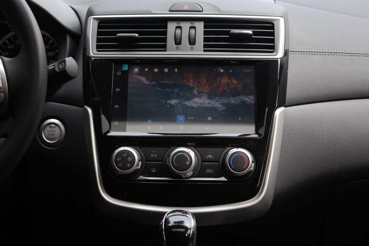 Used Nissan Tiida 2024 1.6L CVT Smart Drive Edition Interior 7