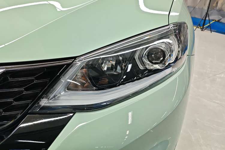 Used Nissan Tiida 2024 1.6L CVT Smart Drive Edition Left Front Headlight