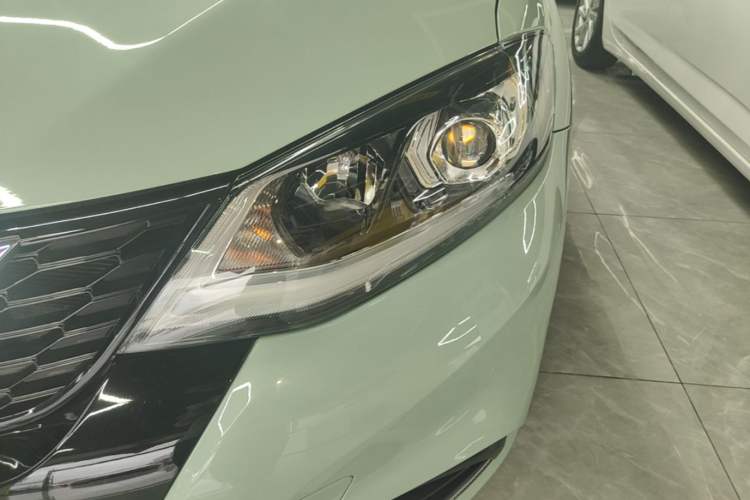 Used Nissan Tiida 2024 1.6L CVT Smart Drive Edition Left Front Headlight