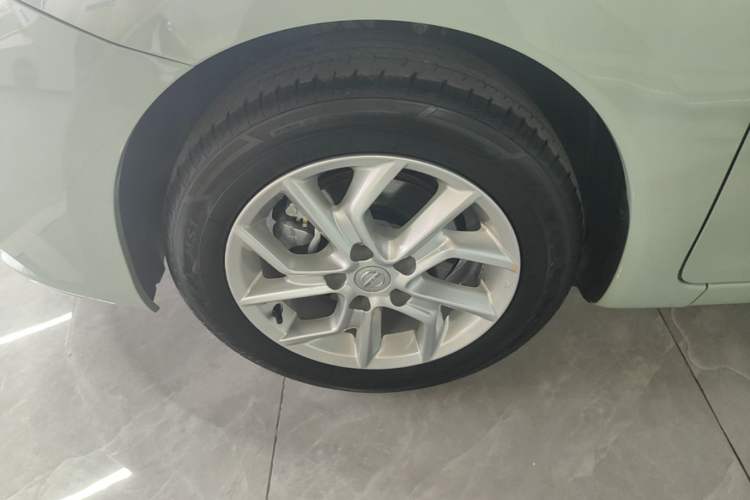 Used Nissan Tiida 2024 1.6L CVT Smart Drive Edition Left Front Wheel Hub