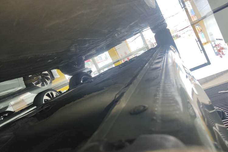 Used Nissan Tiida 2024 1.6L CVT Smart Drive Edition Left Side Sill
