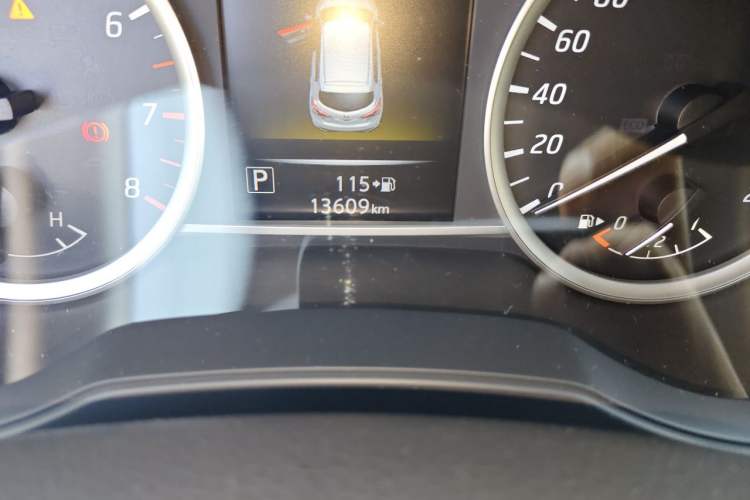 Used Nissan Tiida 2024 1.6L CVT Smart Drive Edition Odometer Close Up