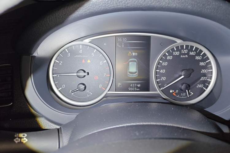 Used Nissan Tiida 2024 1.6L CVT Smart Drive Edition Odometer Close Up