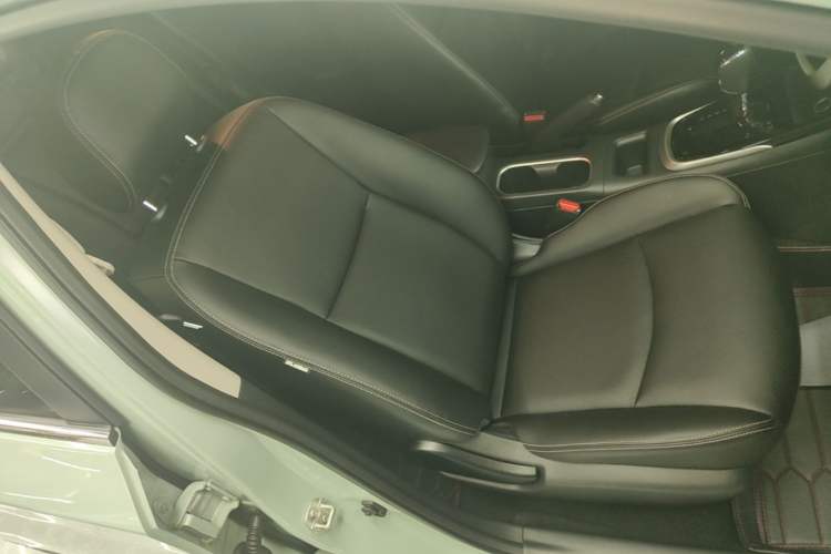 Used Nissan Tiida 2024 1.6L CVT Smart Drive Edition Right Front Seat