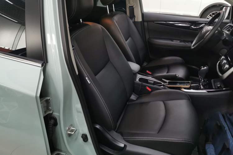 Used Nissan Tiida 2024 1.6L CVT Smart Drive Edition Right Front Seat