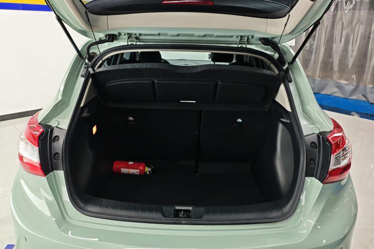 Used Nissan Tiida 2024 1.6L CVT Smart Drive Edition Trunk