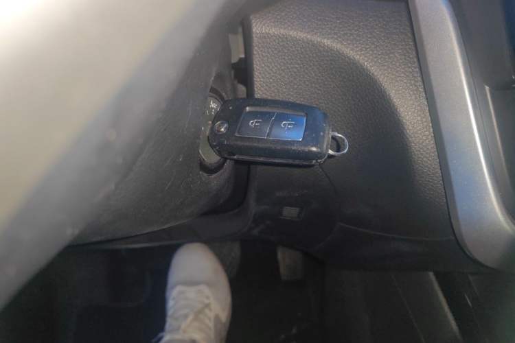 Used Nissan Tiida 2024 1.6L CVT Cool Dynamic Edition Vehicle Key