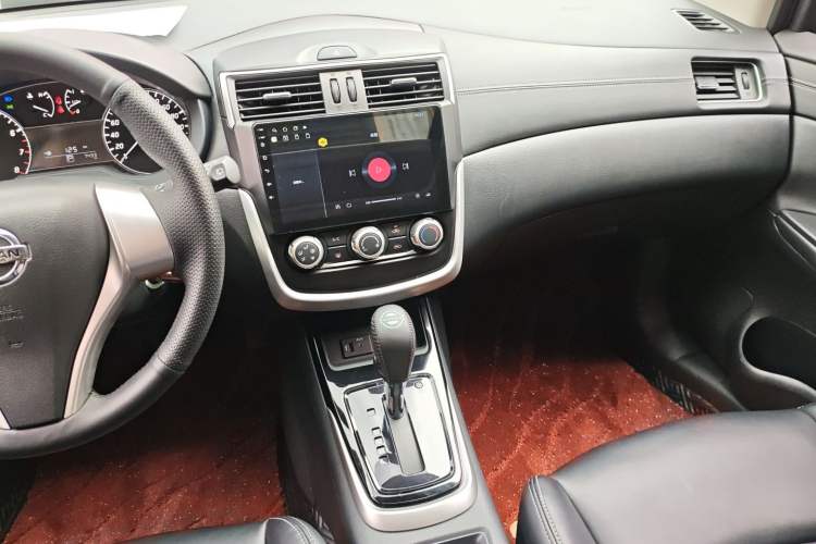 Used Nissan Tiida 2024 1.6L CVT Cool Dynamic Edition Audio And AC Panel