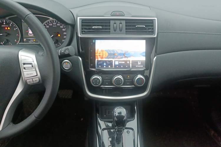 Used Nissan Tiida 2024 1.6L CVT Smart Drive Edition Audio And AC Panel