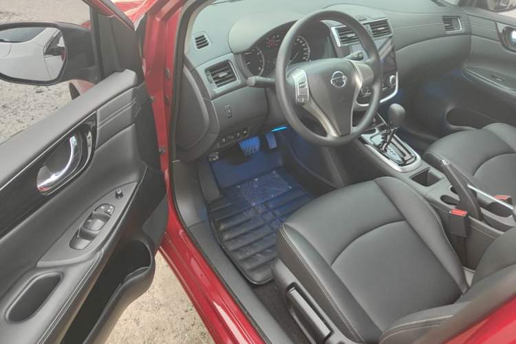 Used Nissan Tiida 2024 1.6L CVT Cool Dynamic Edition Driver Seat