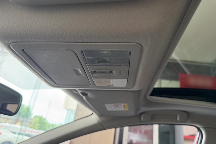 Used Nissan Tiida 2024 1.6L CVT Cool Dynamic Edition Headliner