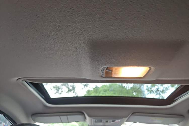Used Nissan Tiida 2024 1.6L CVT Smart Drive Edition Headliner