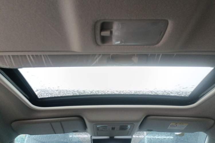Used Nissan Tiida 2024 1.6L CVT Smart Drive Edition Headliner
