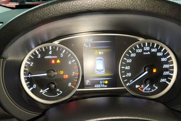 Used Nissan Tiida 2024 1.6L CVT Cool Dynamic Edition Instrument Cluster