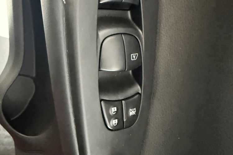 Used Nissan Tiida 2024 1.6L CVT Cool Dynamic Edition Interior 1