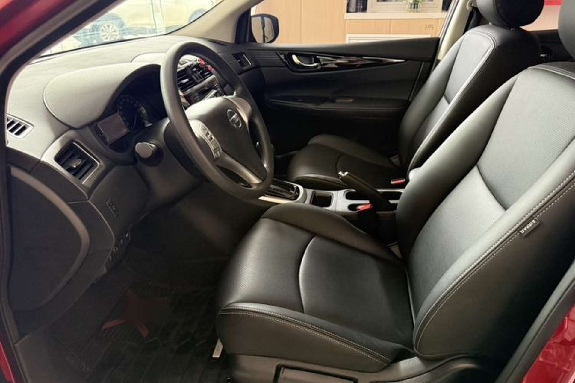 Used Nissan Tiida 2024 1.6L CVT Cool Dynamic Edition Interior 6