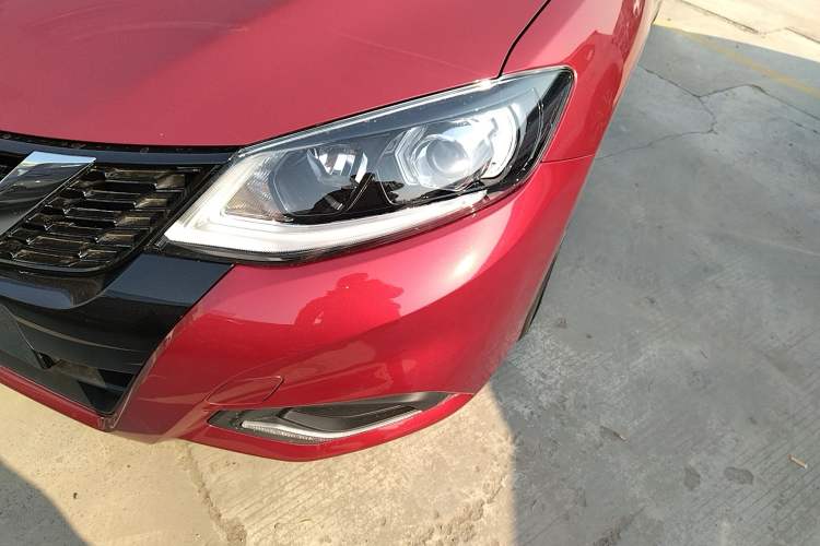 Used Nissan Tiida 2024 1.6L CVT Smart Drive Edition Left Front Headlight