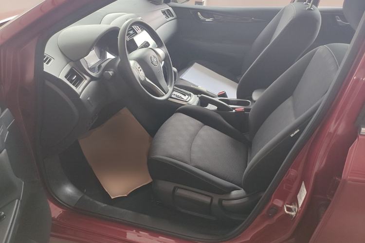 Used Nissan Tiida 2024 1.6L CVT Cool Dynamic Edition Left Front Seat