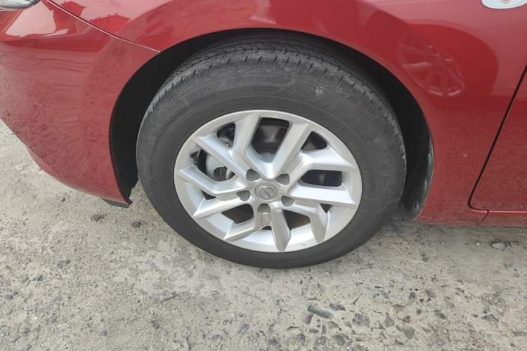 Used Nissan Tiida 2024 1.6L CVT Cool Dynamic Edition Left Front Wheel Hub