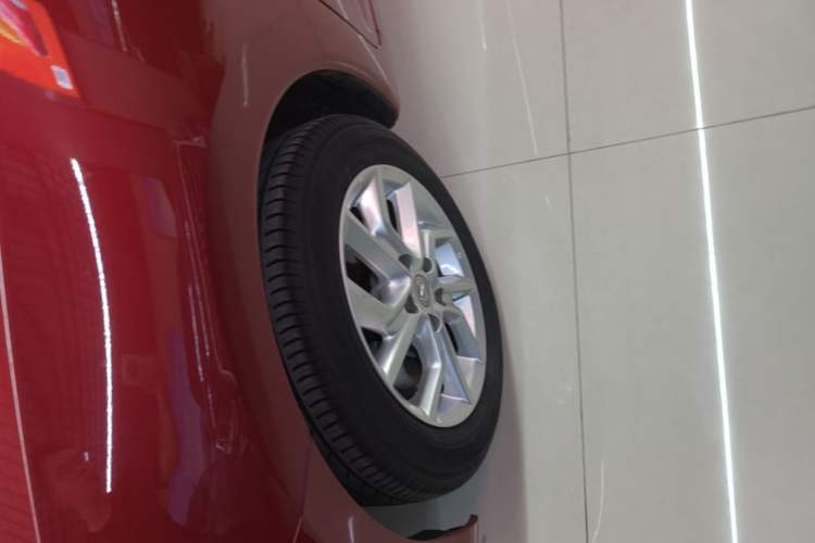 Used Nissan Tiida 2024 1.6L CVT Cool Dynamic Edition Left Front Wheel Hub